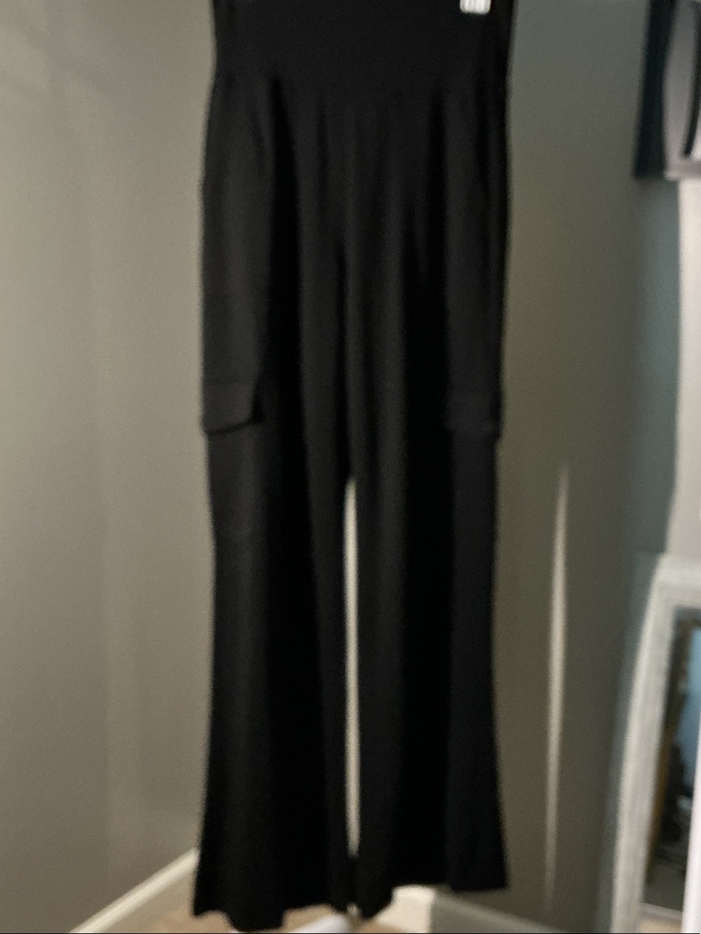 EUC CAbi Black Wide-Leg Chargo Style #4507R Ponte Pants - Picture 3 of 5